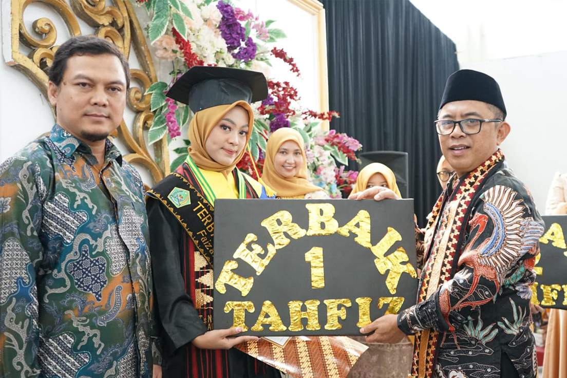 Wisuda Tahfizhul Qur'an, Kakanwil: MTs Negeri 2 Bandar Lampung Bukti Madrasah Unggul dan Berprestasi